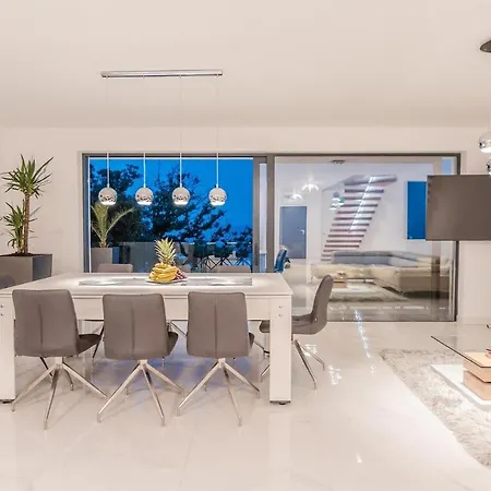 The Boat Holiday home